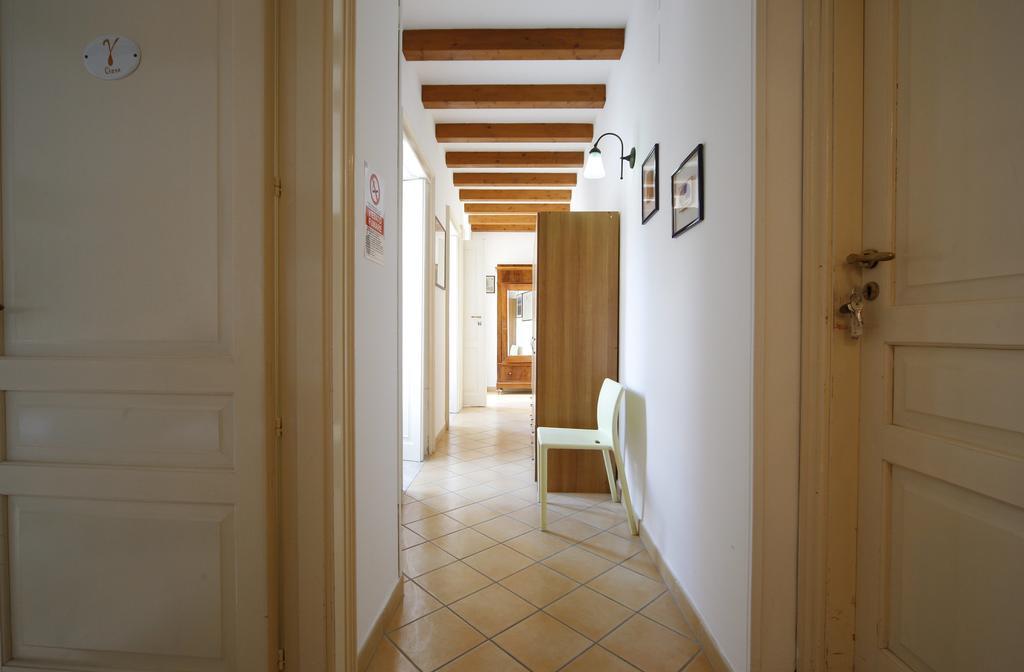 Ortigia Camere Con Vista Da Giulio B&B Syracuse Exterior photo