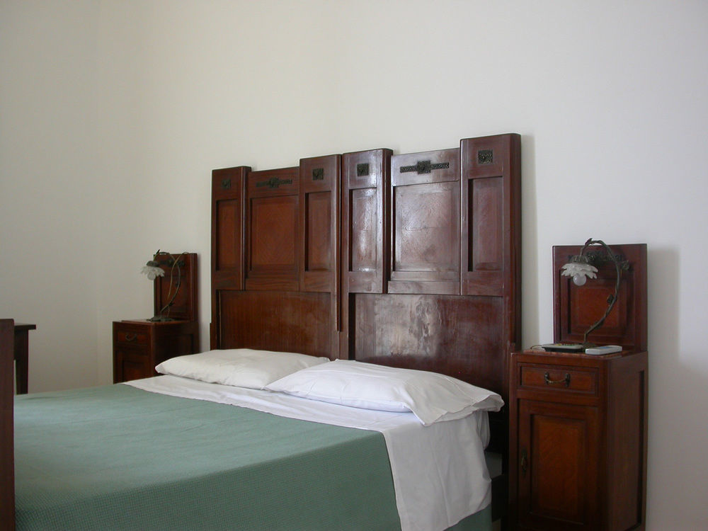 Ortigia Camere Con Vista Da Giulio B&B Syracuse Exterior photo